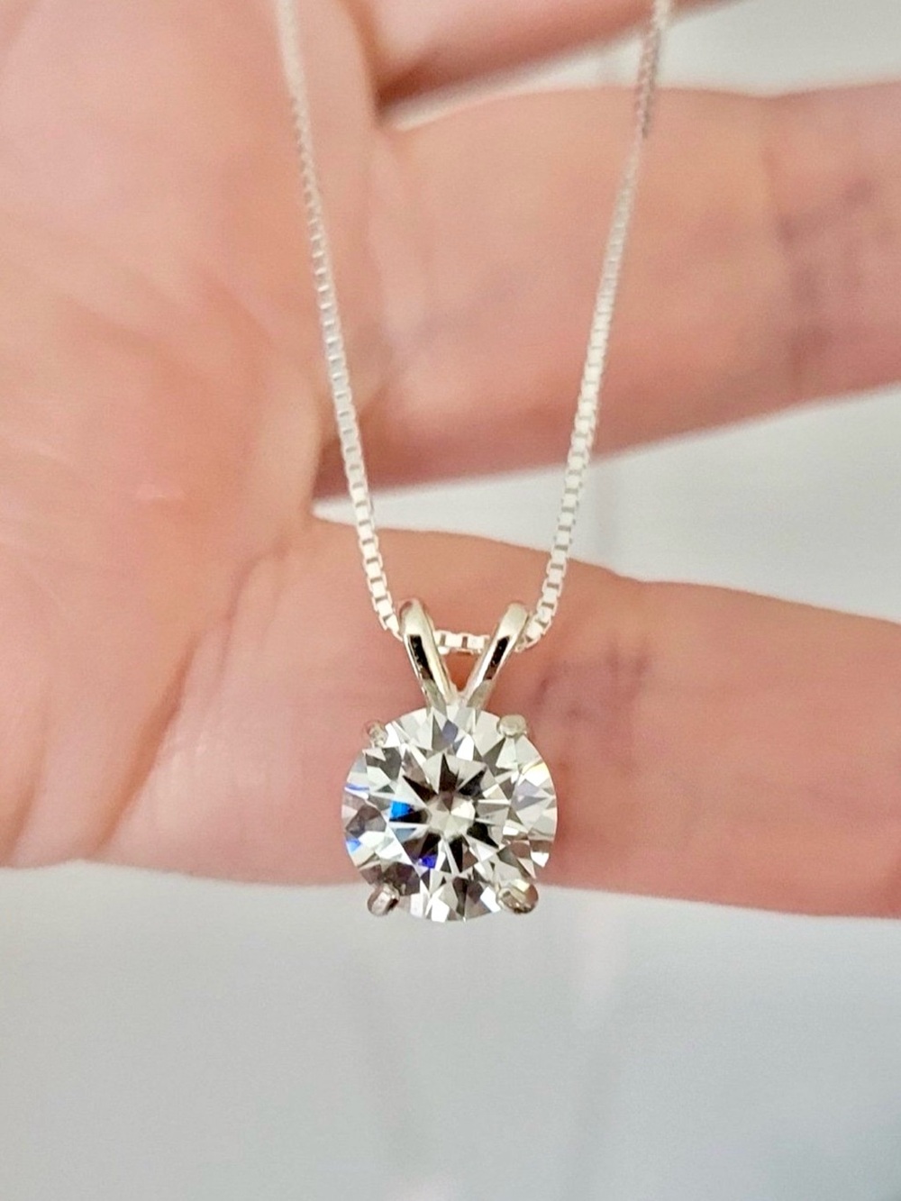 2.00ct DIAMOND MOISSANITE 18K Solitaire Pendant  Necklace